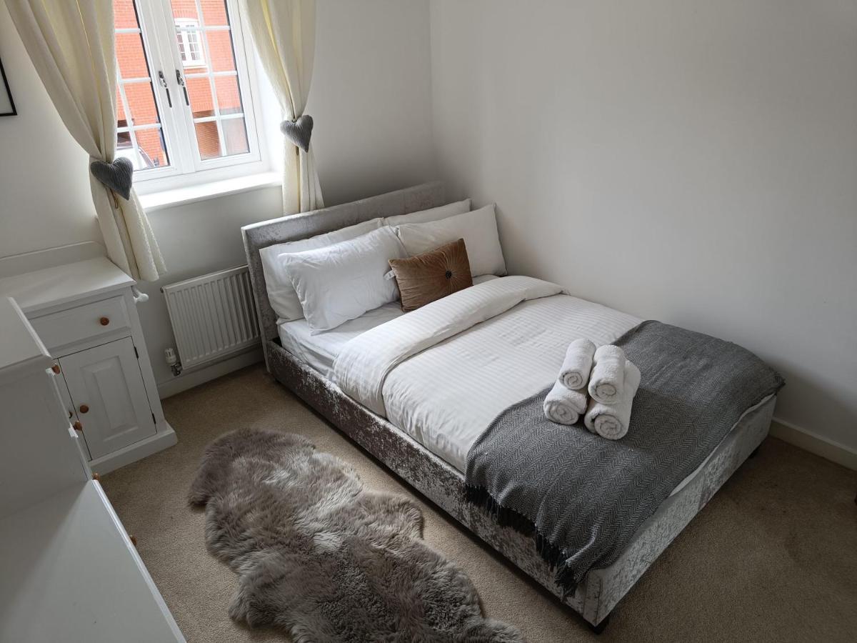 3 Bedroom Townhouse Near Bicester Village Dış mekan fotoğraf