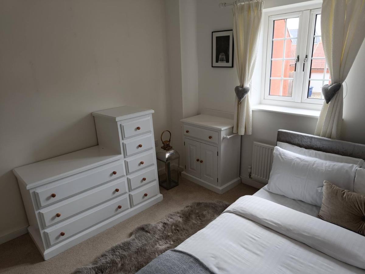 3 Bedroom Townhouse Near Bicester Village Dış mekan fotoğraf