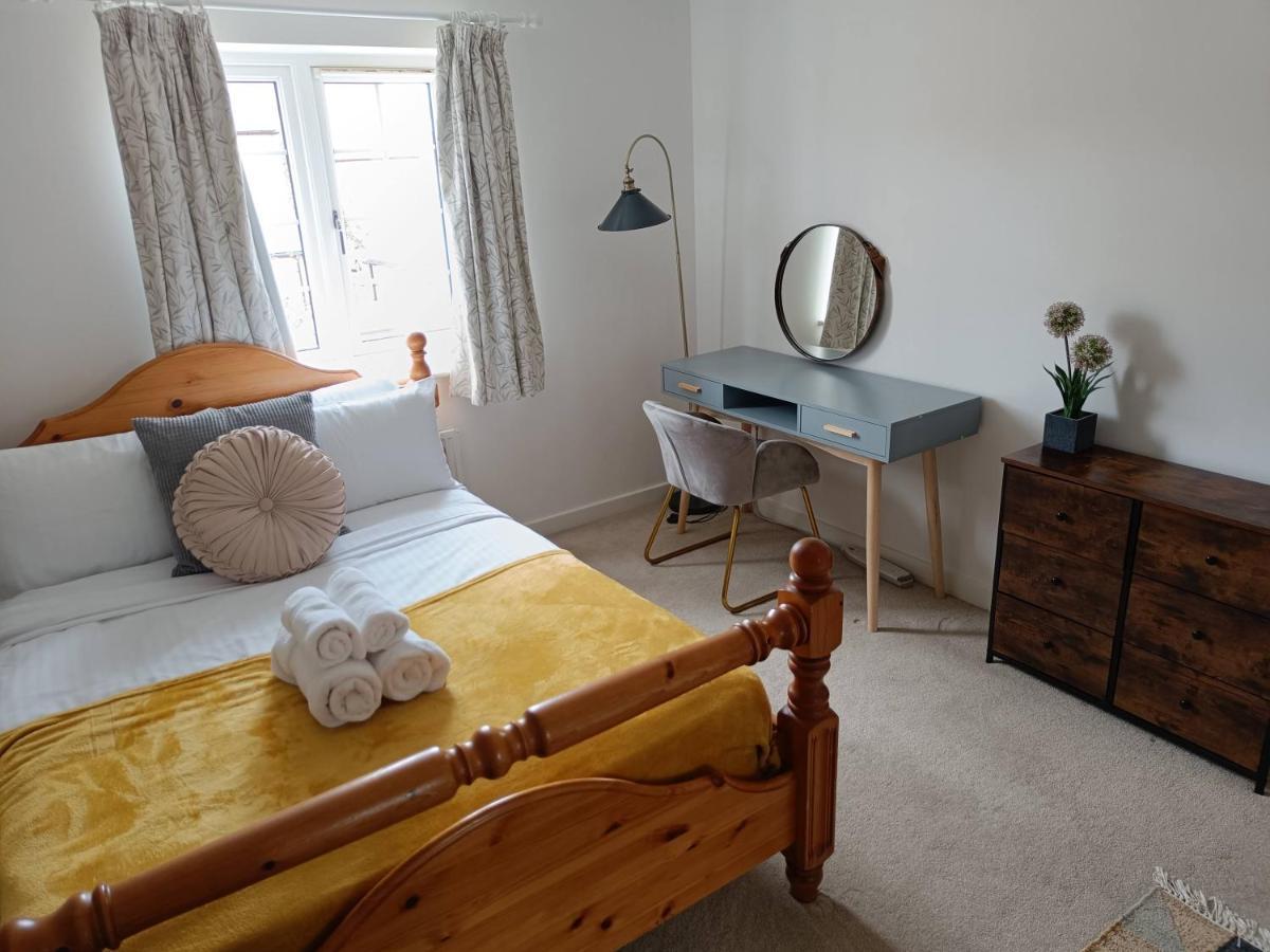 3 Bedroom Townhouse Near Bicester Village Dış mekan fotoğraf